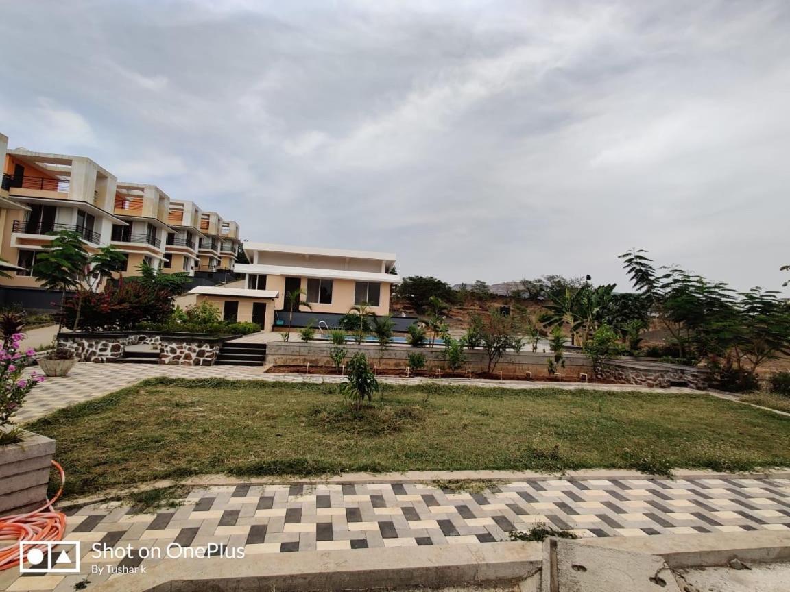 Royal Meadows - Igatpuri Bungalow C Eksteriør billede