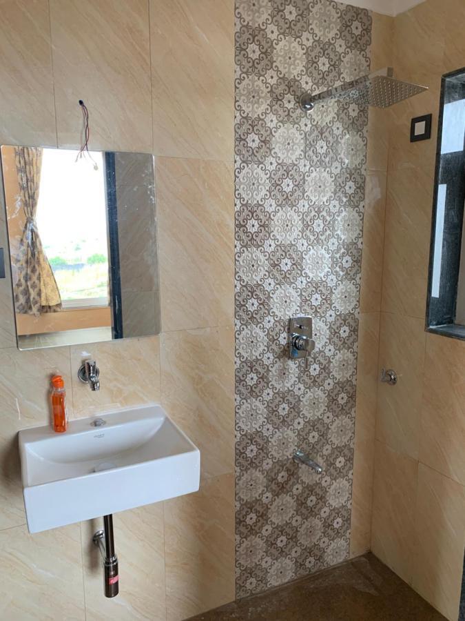 Royal Meadows - Igatpuri Bungalow C Eksteriør billede