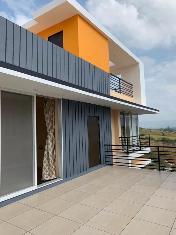 Royal Meadows - Igatpuri Bungalow C Eksteriør billede