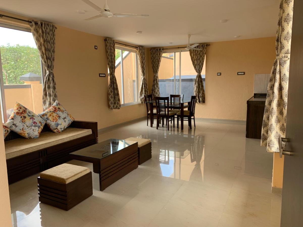 Royal Meadows - Igatpuri Bungalow C Eksteriør billede