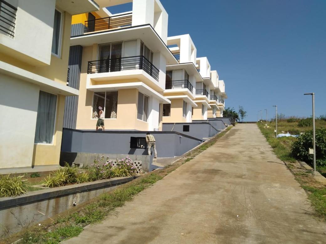 Royal Meadows - Igatpuri Bungalow C Eksteriør billede