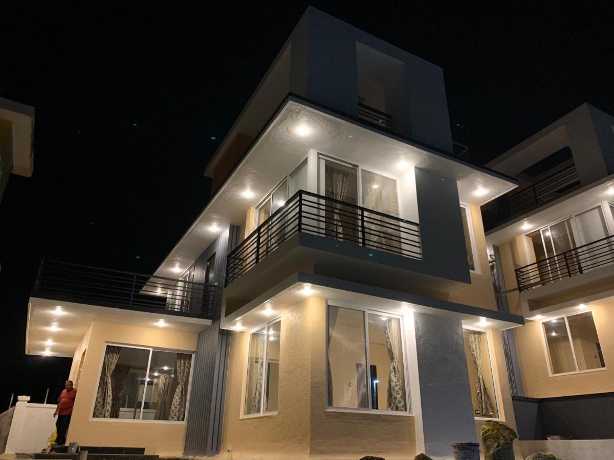 Royal Meadows - Igatpuri Bungalow C Eksteriør billede